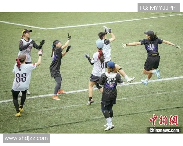 飞盘热潮引发讨论上海飞盘队速度表现究竟如何分析与争议